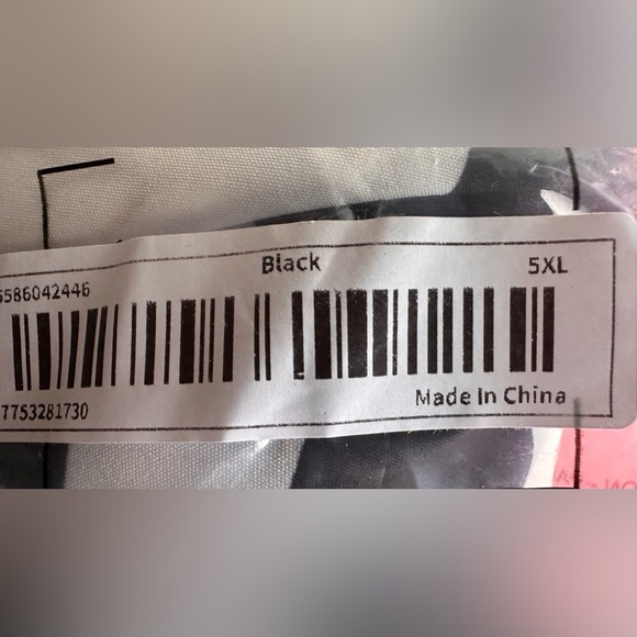 Plus Black and White Geo Print Flare Skirt Sz 5xl - Picture 7 of 7